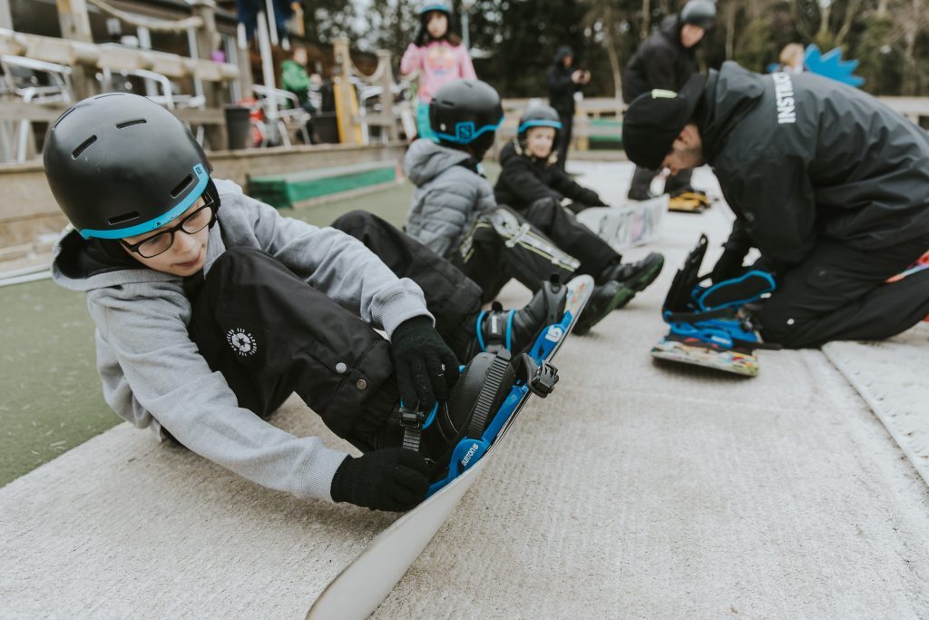 Snowtrax snowboarding kids junior