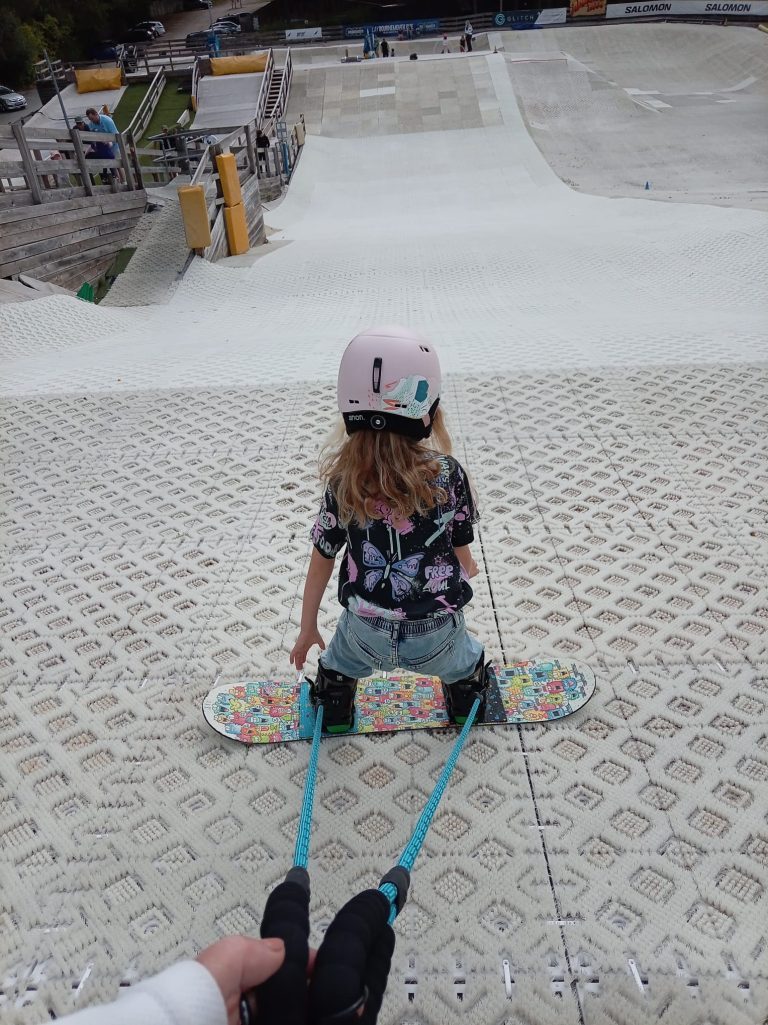 Snowtrax snowboarding kids junior